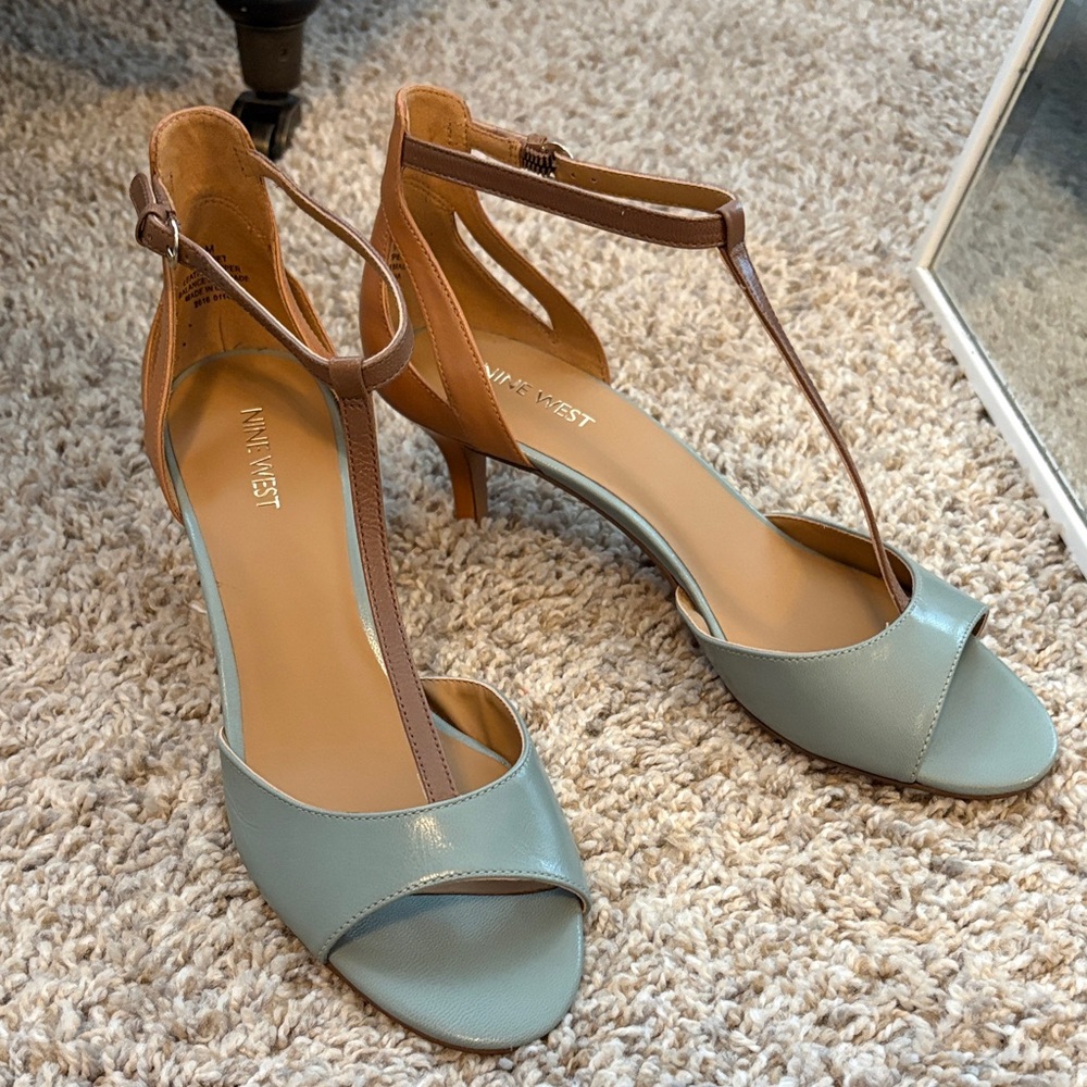 Nine West Blue and Brown Heels
